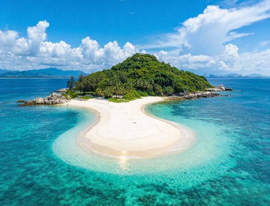 <海南双飞五日游>蜈支洲岛、南山文化区、天涯海角、帆船出海、大东海三亚往返5日蜜月之旅